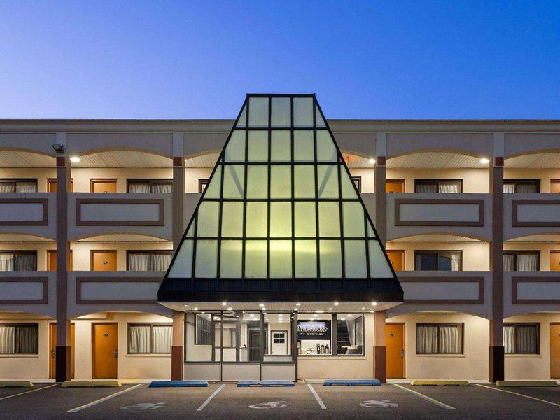 FD95718EB446F13F3906774F33626A27