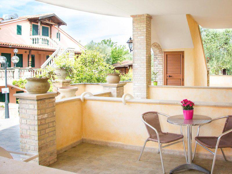 E96248DEF295205A77F82B1A5391D10B