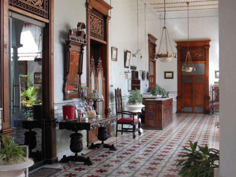 1FB477C1C5518D94748B2828DD1F3A51