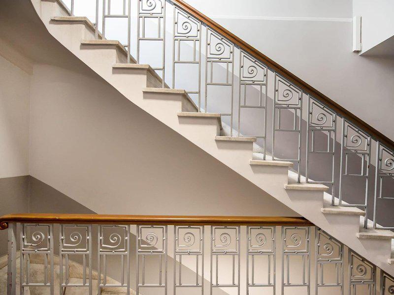 5304852C96256D425DA3455E18637209