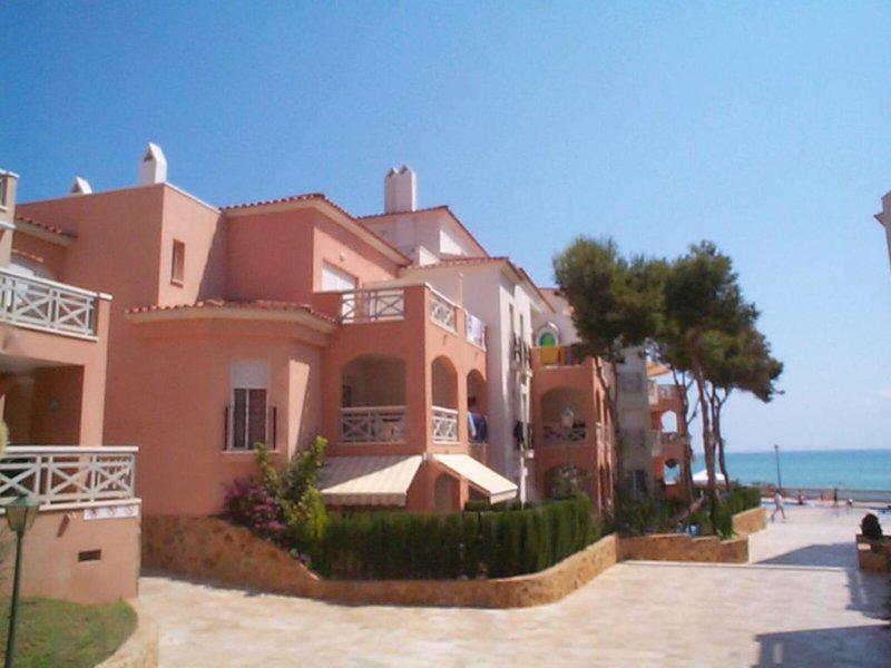 D9386F2F28790A281CBF9198C2A87E53