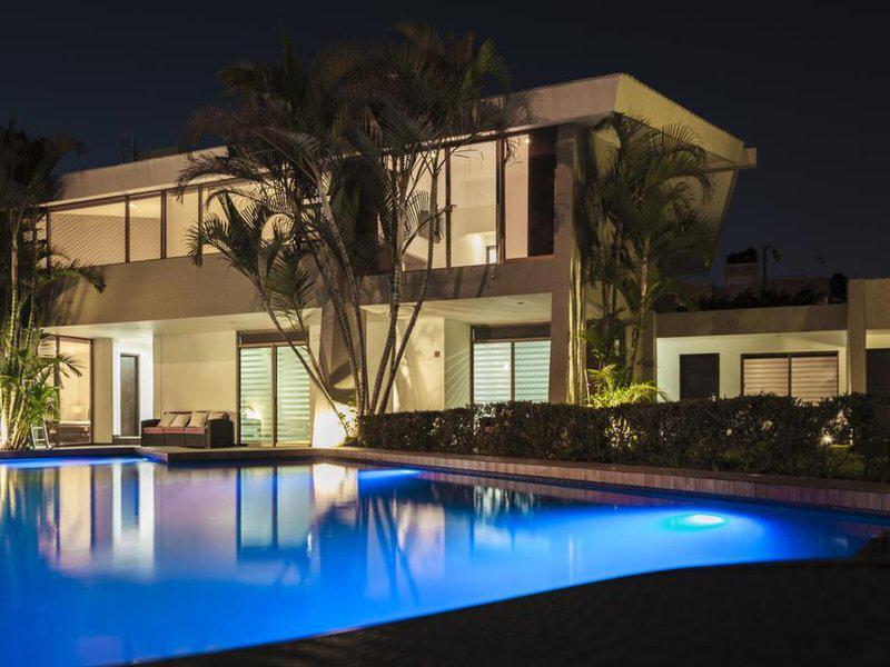 D1F340224F05FF113AFB1C35B6F8F69B