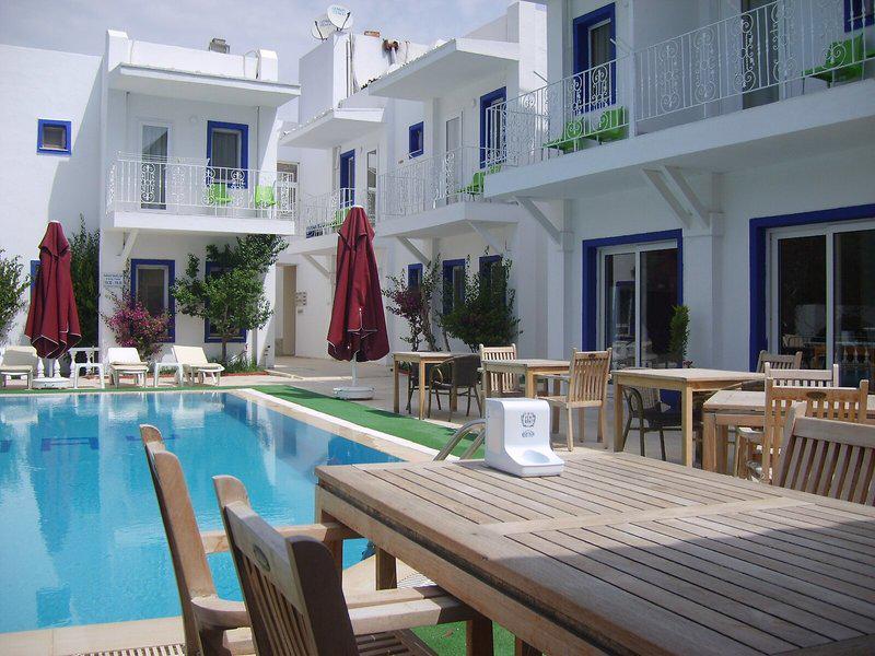 8F955E30A4229B3E189C9937DFB2C805