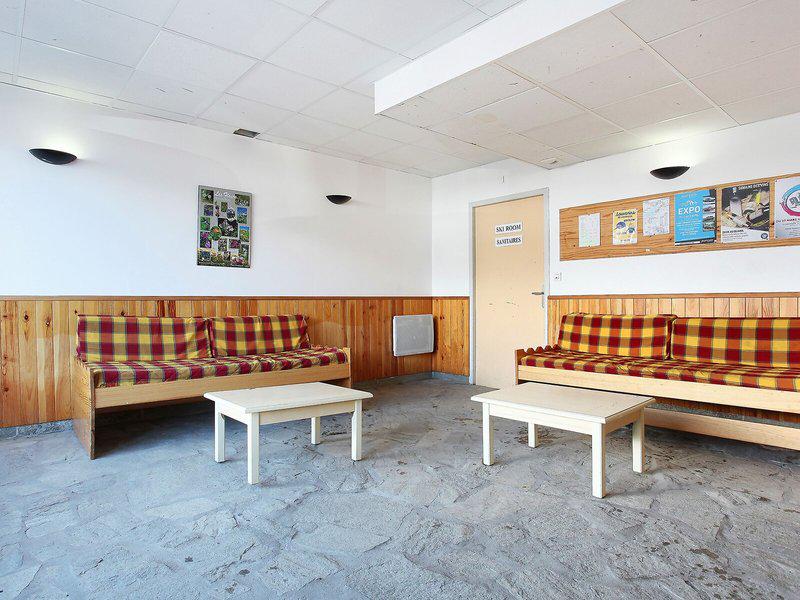 73794D48909B4BA2CE92142661DD70D3