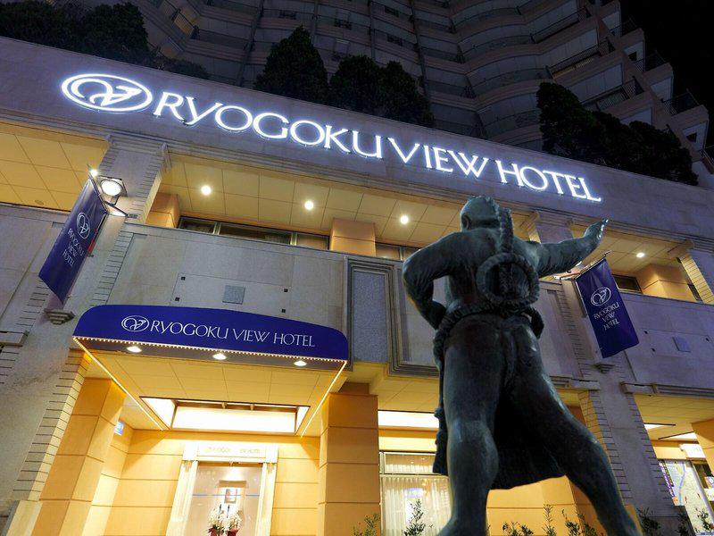 946B249DA669605754F1E136DFE47707