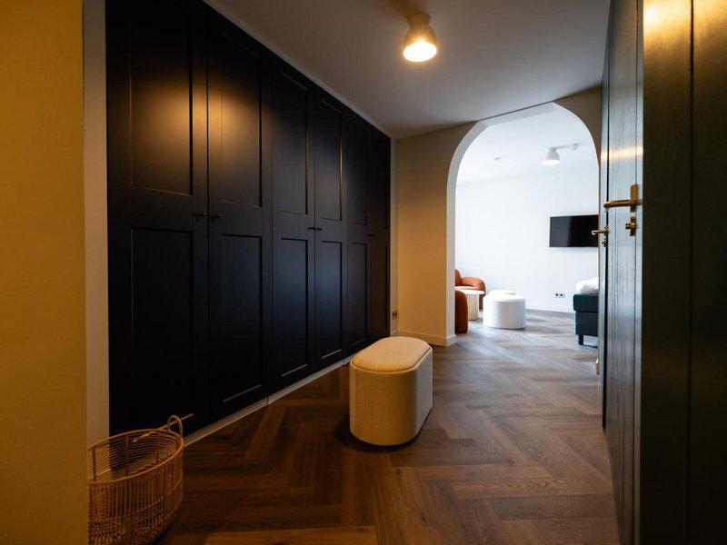 5C9DDEB56103B85CBFFB63AE82F821EB