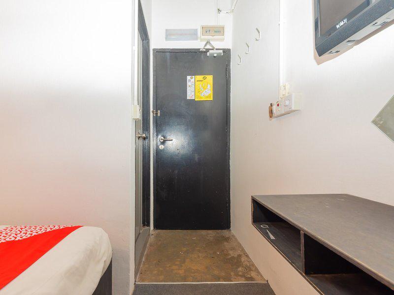 6D567D27DA864F077A6233E2935B2074