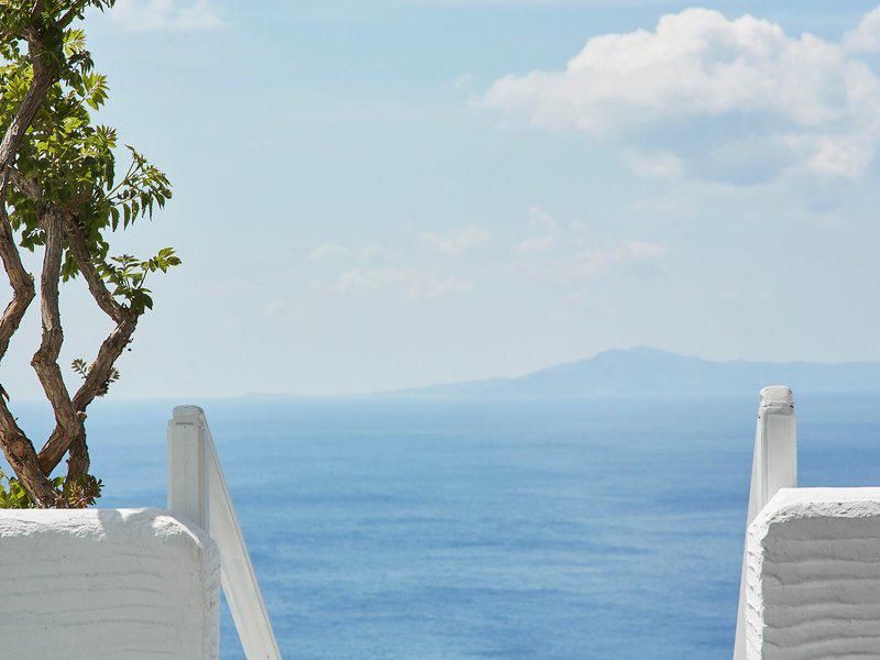 2CE941E1B12EC65E6687A650FD486EC6