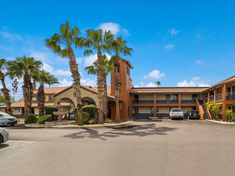 B5CD614CC2A5AEA7565B08BC8A33EFB0