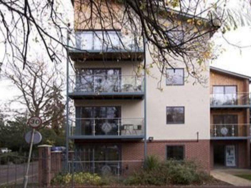 27971DC58D8338CD54DC17E0EA800087