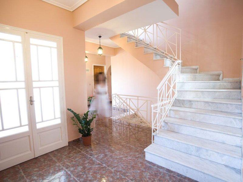 A613BB013AF7AC243F599609D7FEBE02