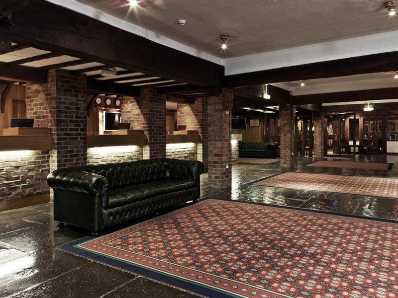 BAA576B13A17FF19C055B7A92051B71D