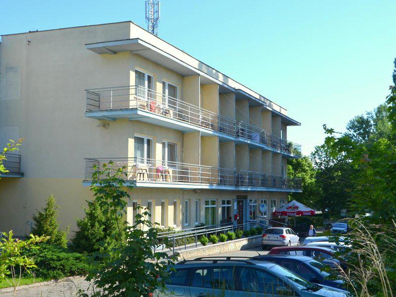 B3FDAD10CA03F795289174E68429523D