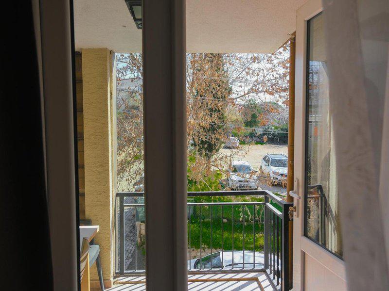 D156A30AD8543D33A9DC9DE432E294E7