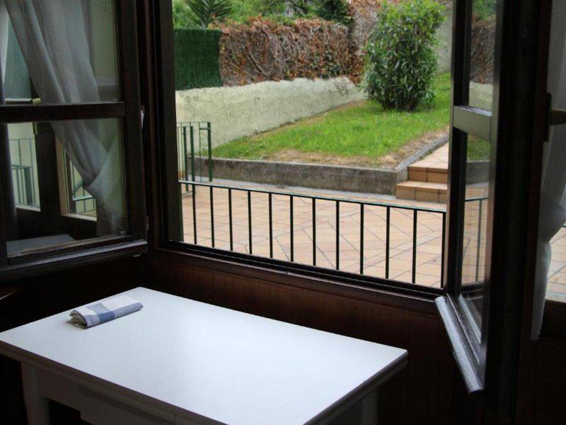 D8DC5E718918B78F9DD2F427C7BFB425