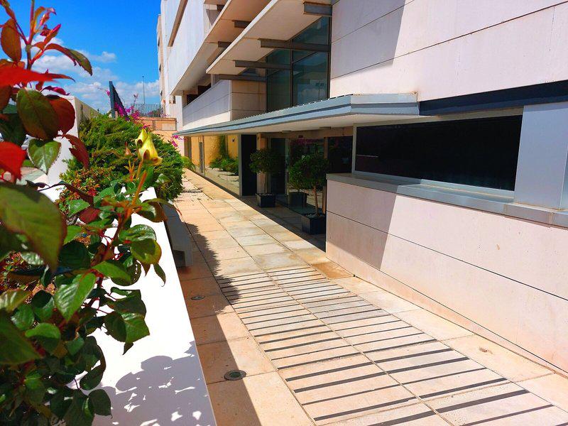 BE4AAA72E25E05B6027C19659CC0DB00