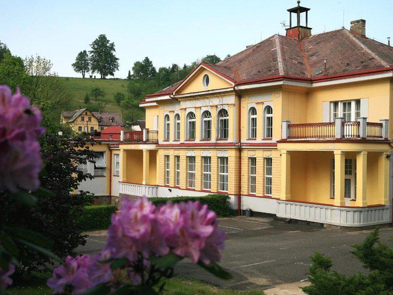 5BFC3A09871C56B20B7B994605E4E883