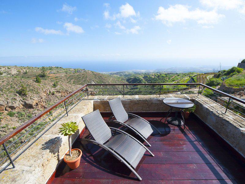 1F41C2BF173FD3F4F14A682AEB31933F