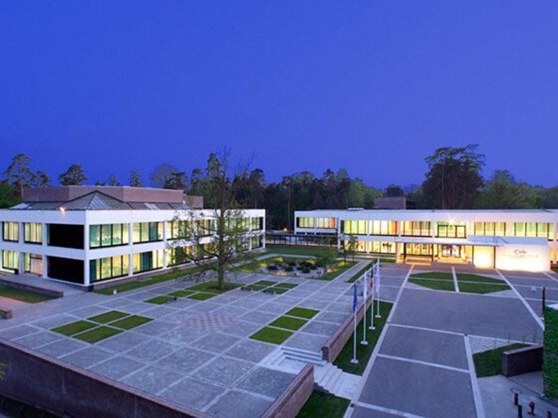 644BAE9085BC898A494689B43E30F380