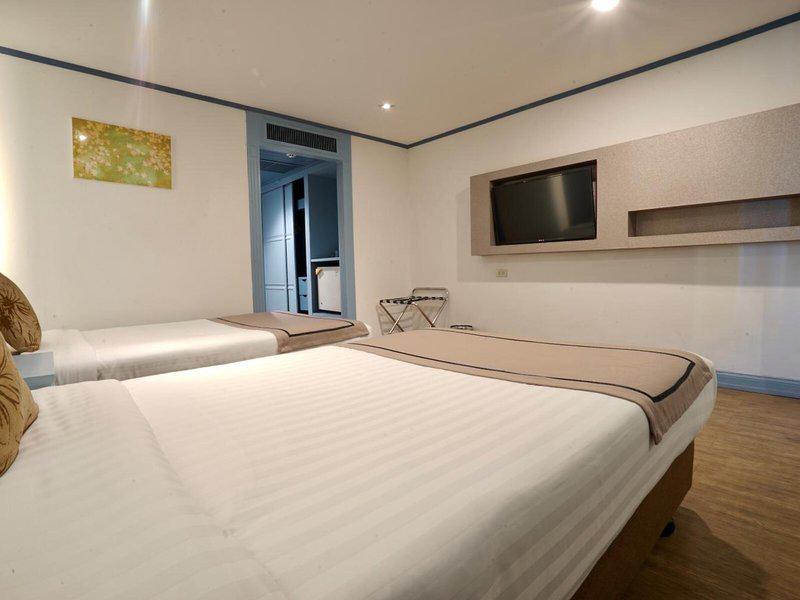 61C34AD17D520DC33A035579F0F3504E