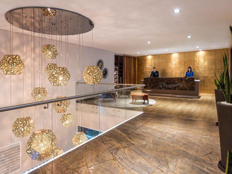 71B0AED6BD009EE5DF2500FC5B1BFEF3