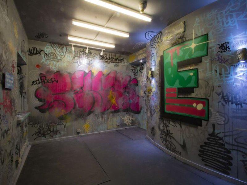 CB64F86C04A4E68E690023C14A57F5F7