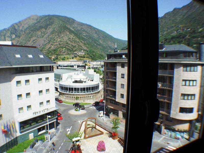 6A159B5CF1C555A5FC1BC513E2FDC20A