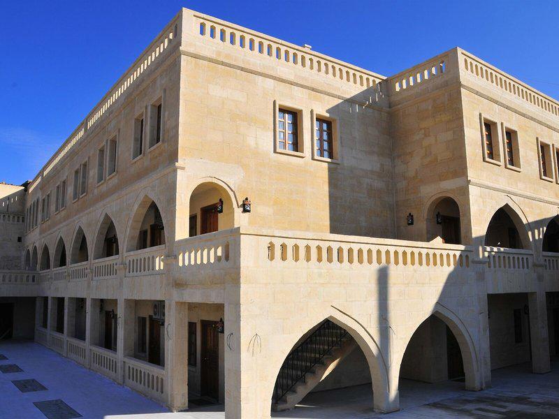 C74B4C00C1DFE9AE08BD4DDE7E6E766A