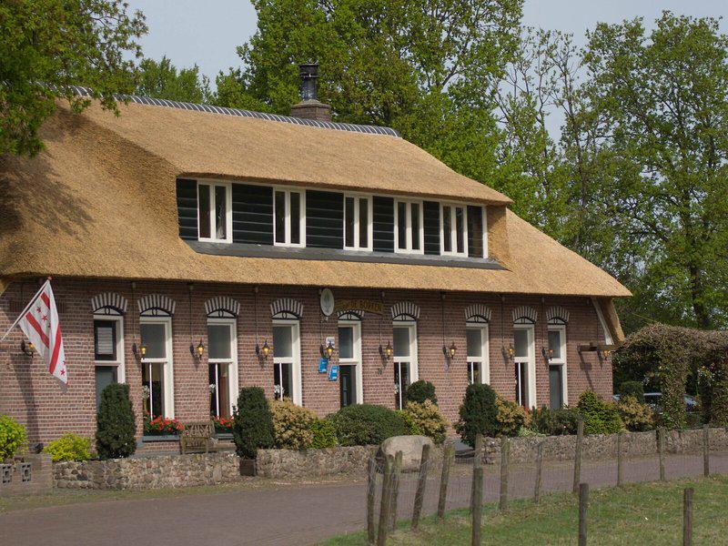 33D791CA24FDF5951AEDD9642450923C