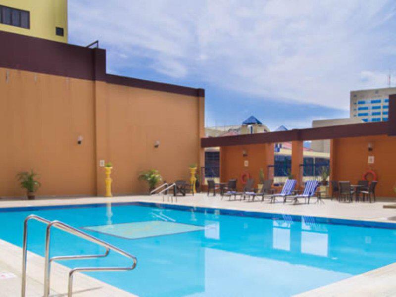 3082BF1DA3E81F162D1C22FDC54215B5