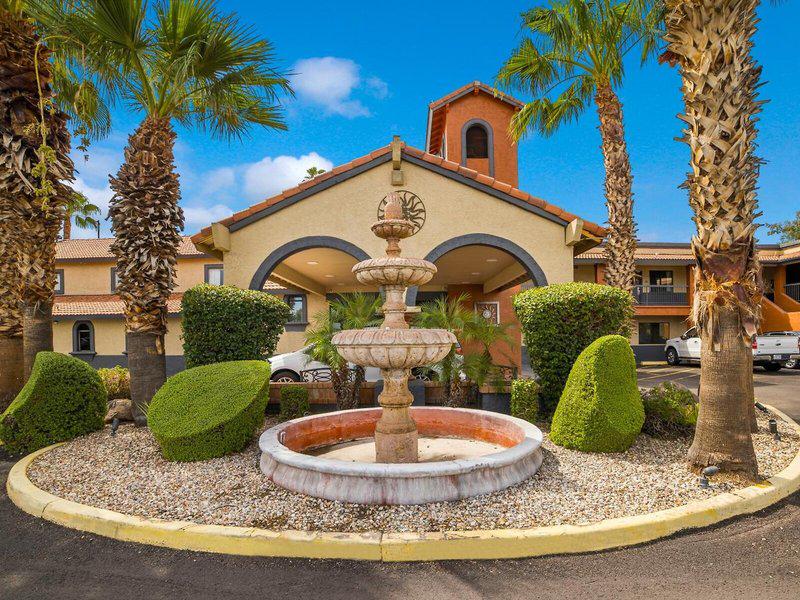 61221365726A540DBA16762A43E06B24