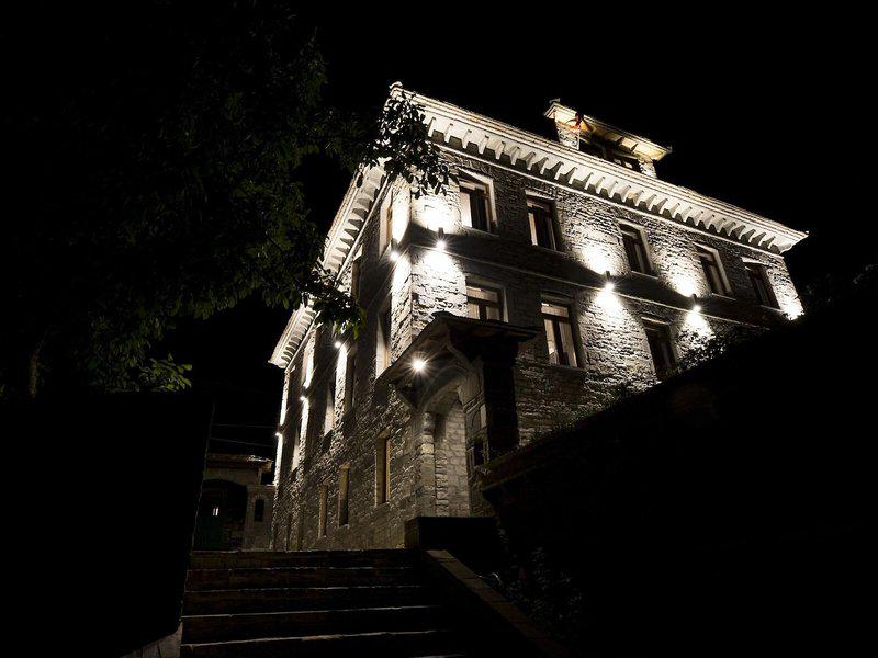 71CBD5786D690B4D40362D95C7506194