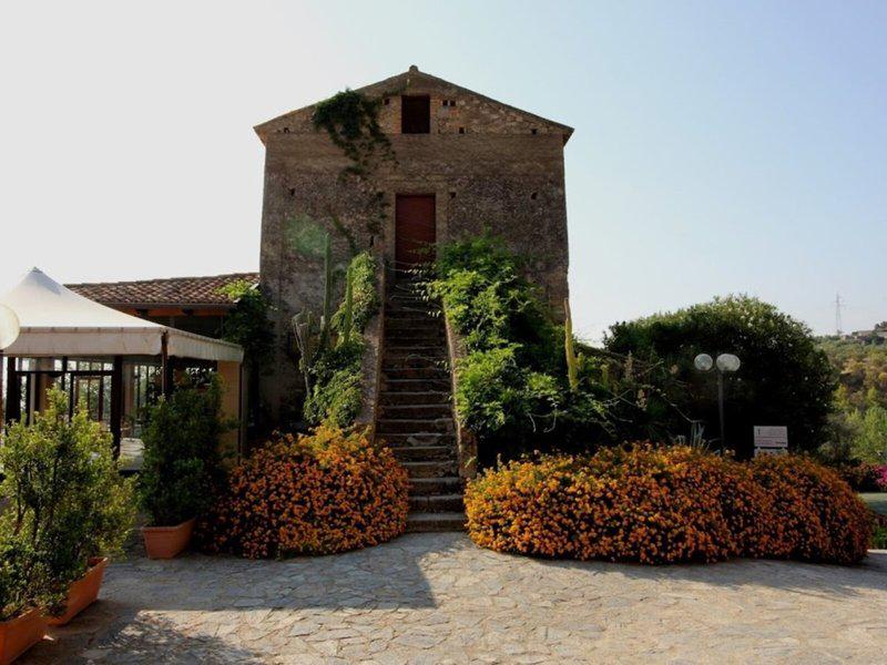 09DC32BF46BD7D71E273EB5353A93CA1