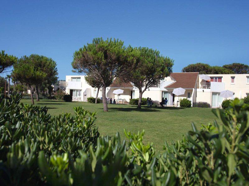 CE57572301AFA6BC61359C394BB2855B