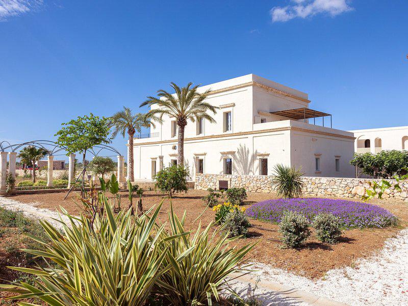 68C306939A69F7A86F3516600BC0BCE2