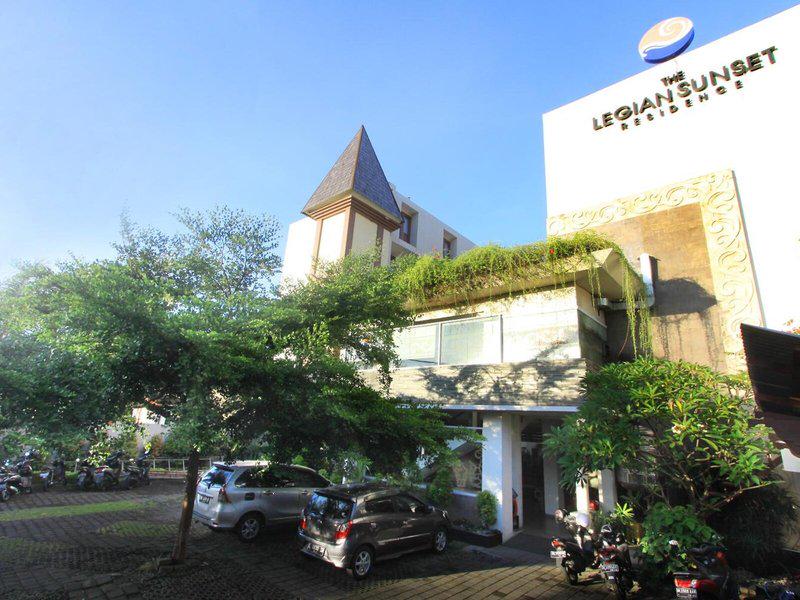 E7AA136ACB36F9889BD2291D9677B70C