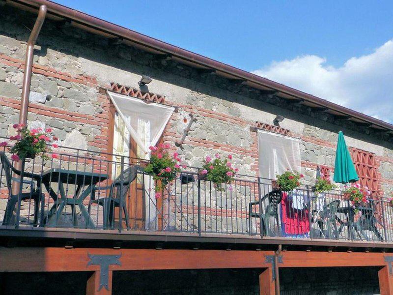 BFFA5F4F0E7E015B120448E72E85EBC6