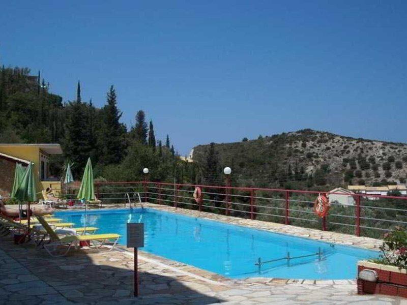 D74D32E1274CDA2152D31DB2ADD2DF60