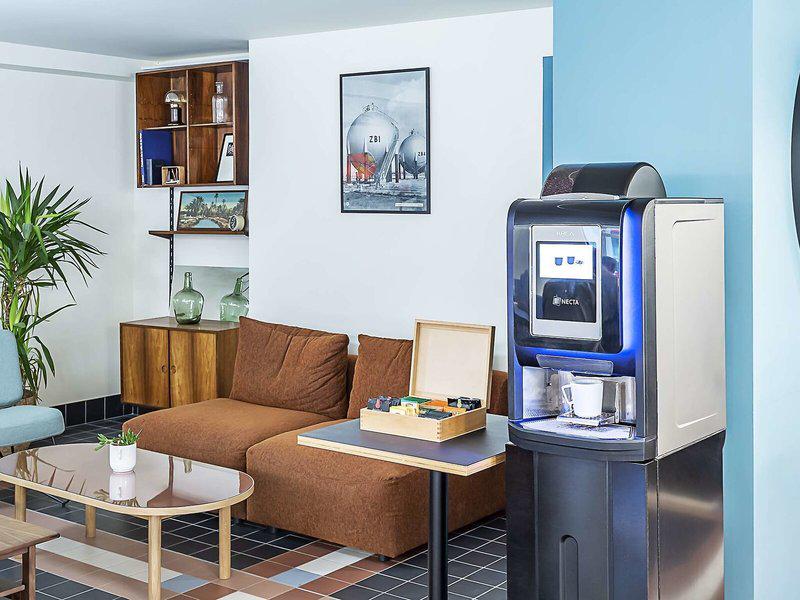 F48DF96BF39743D3628CCA0A3E64AD98