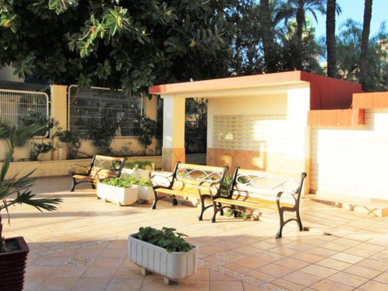 F0D9080287D0AB21D91CACDAC9143031