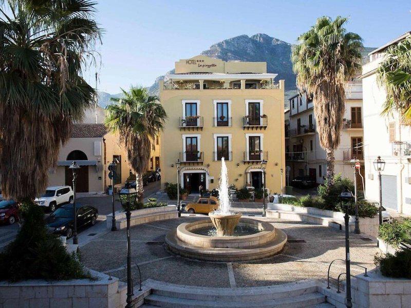 11537A25669F3110D3E1364AA3F20C09