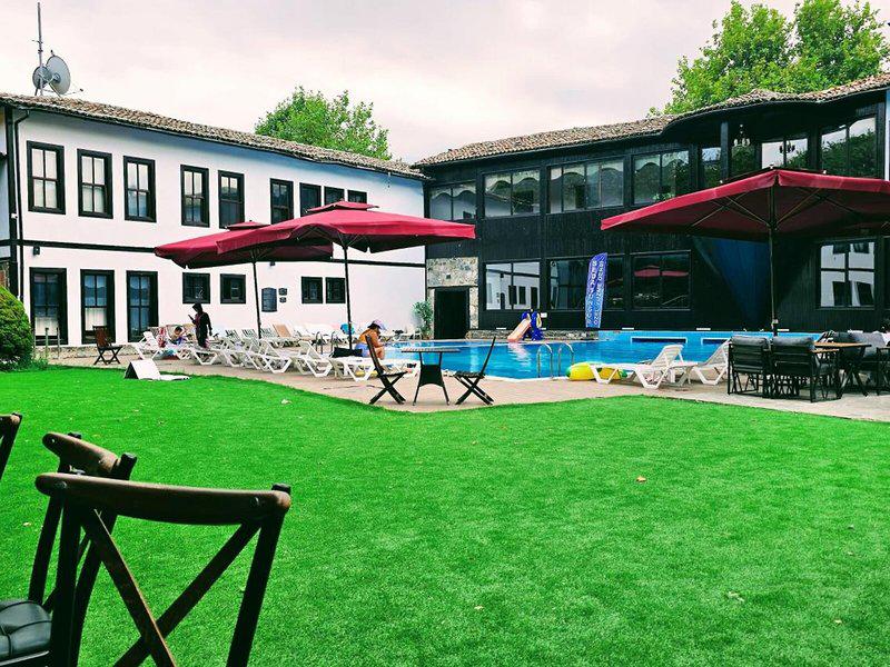 C183F0C3BAE54FD20620E4075A4B8E1C