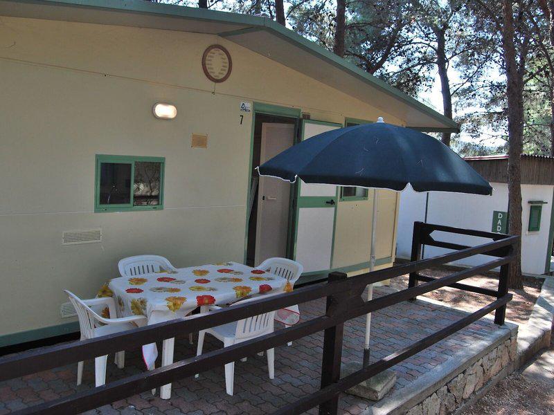 E3F1012E97D3A4FCFCF3427112F6F940