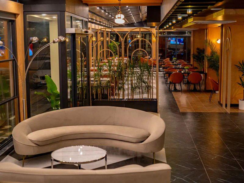 E1B6DE80E98251713F297D88BCF35DDB