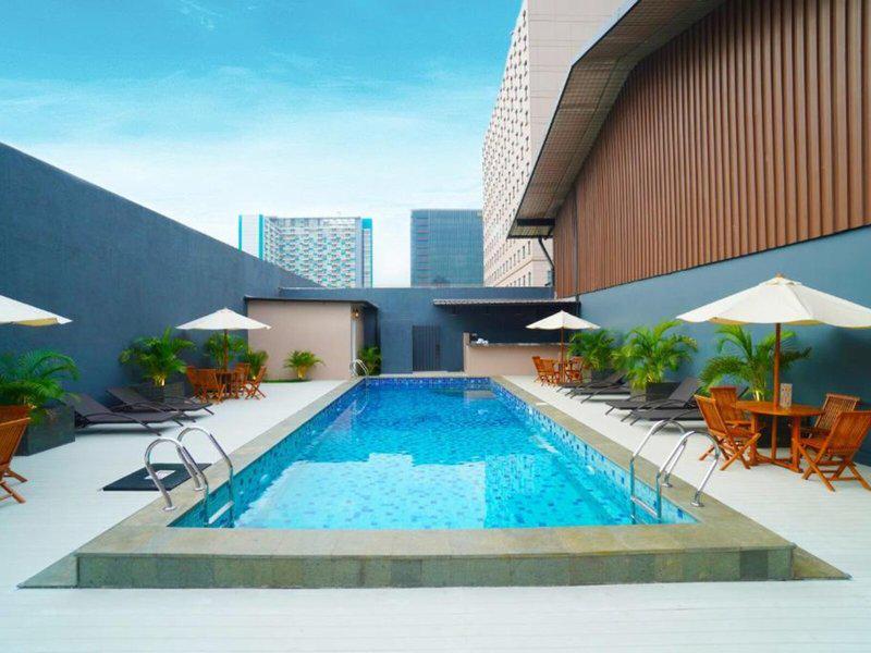 71E4555BFB8934F7F4D567A994B963E8