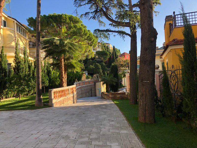 1E7D1E240C8F7422F859955D34324732