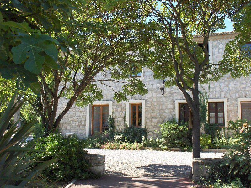 9C6DEC20843999CF3D8F1A03468C7D6B