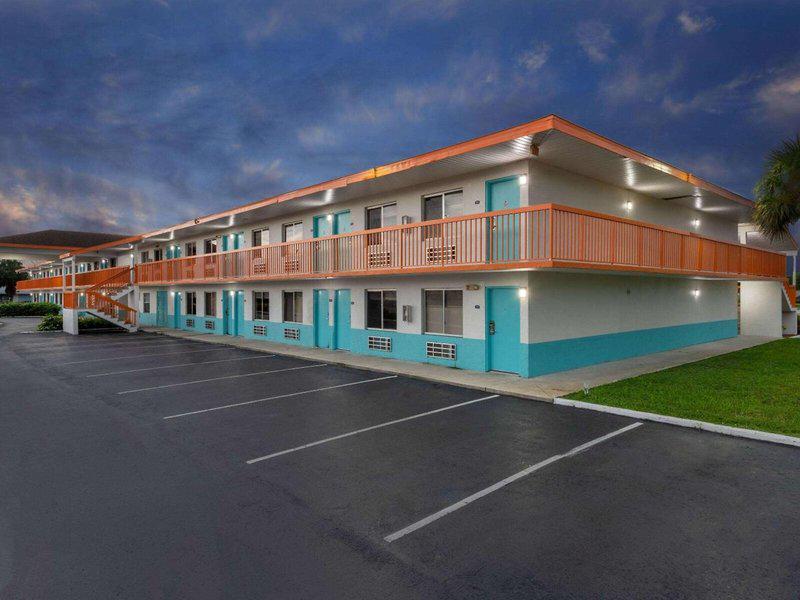 A3FEA13A46444E16CDAF9CD0DCDEFDD5