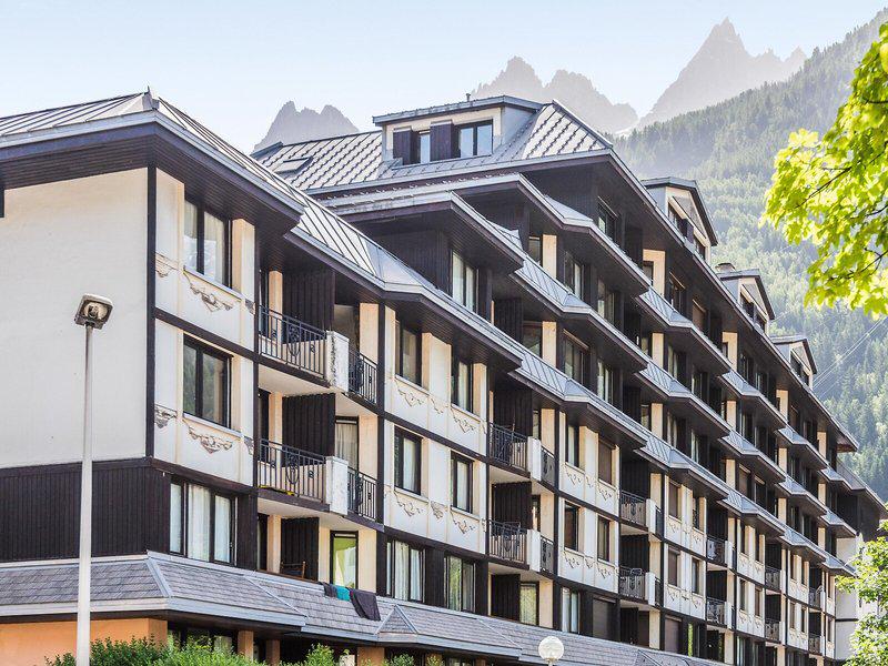 BCBF10221AF6E5BDA3D45F03A2FB988C