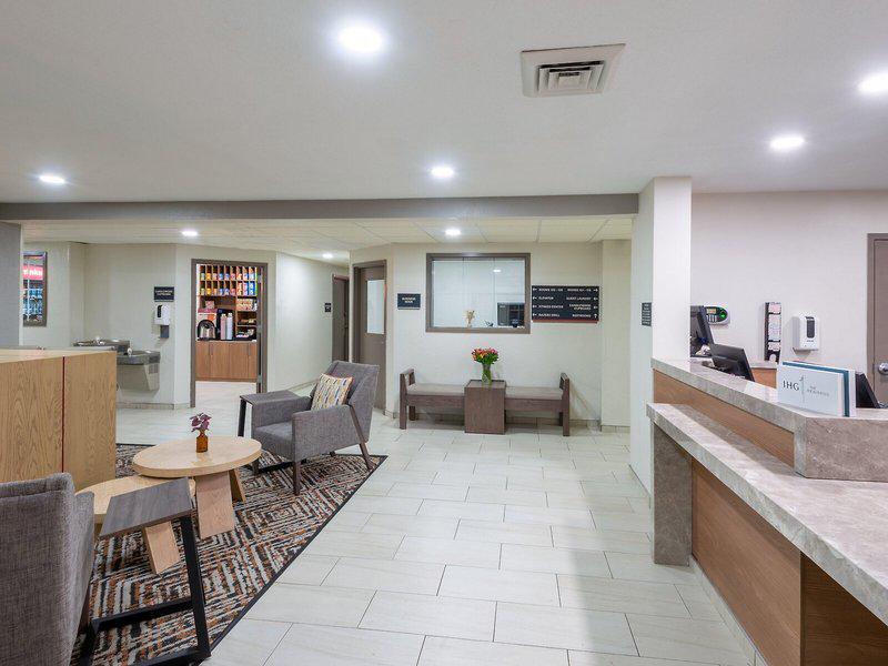 188BF0D5A20335DDB8D82A60BE589A56